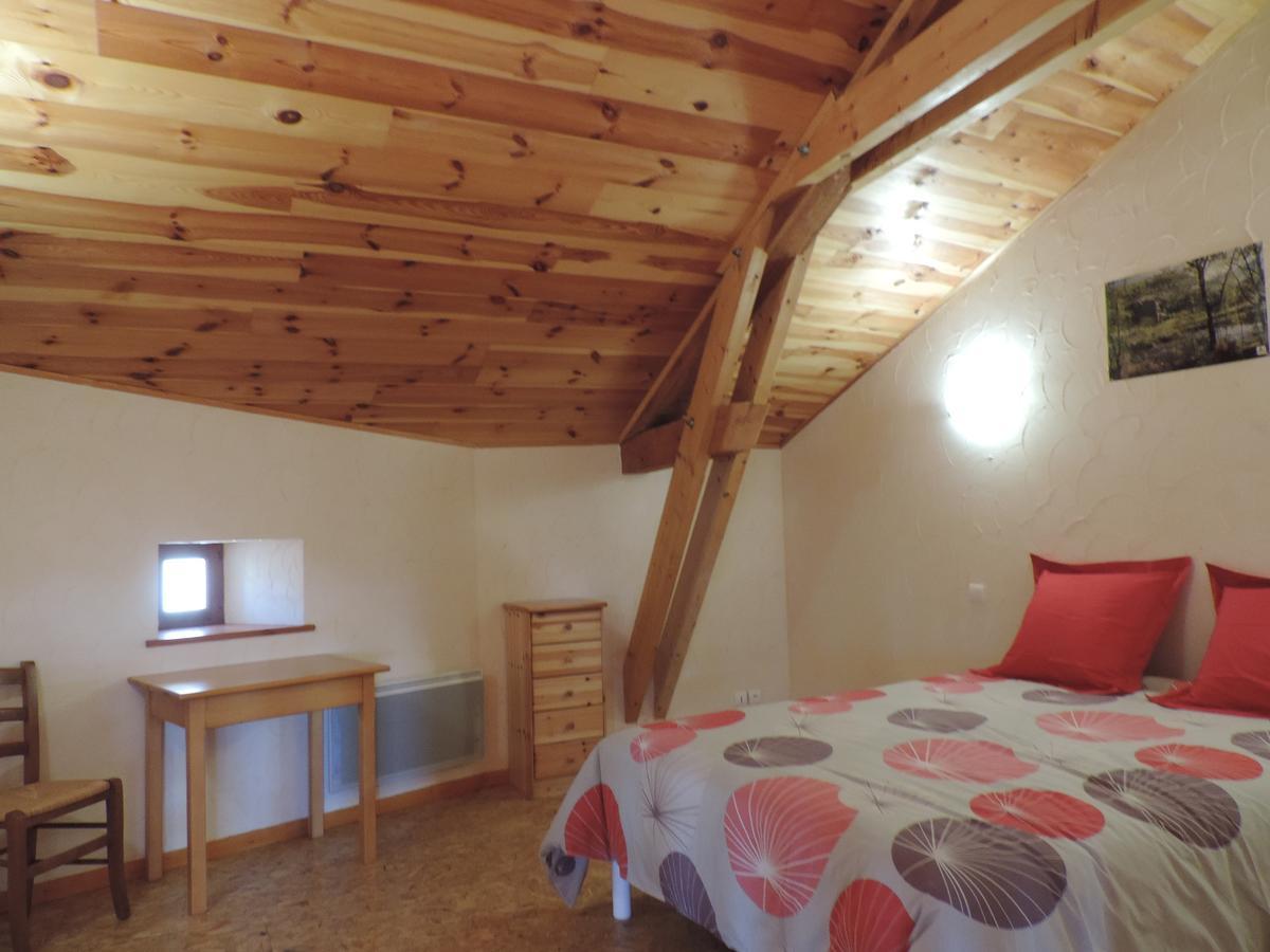 Auberge Du Brabant Chez Titof Roche-en-Regnier 外观 照片